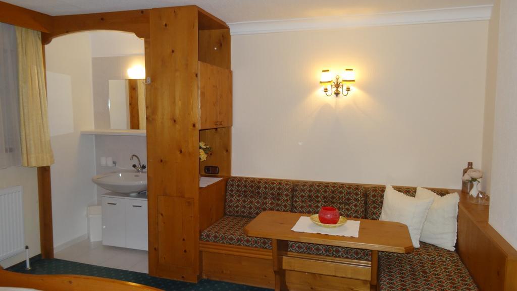 Haus Romantik Umhausen Eksteriør billede